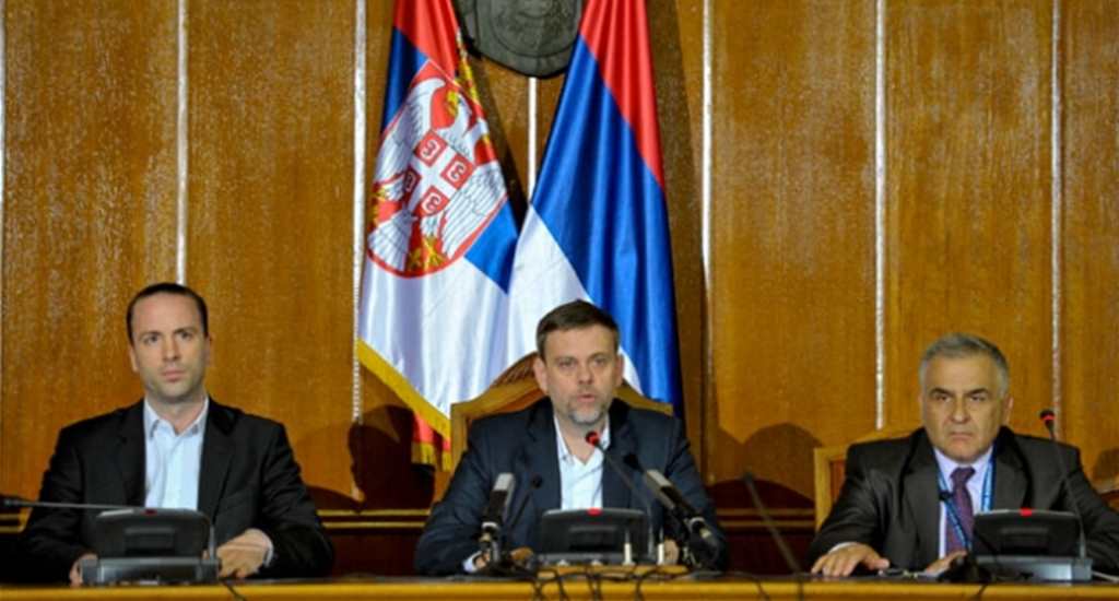 Sırp meclisinden savaş suçlularına ‘teşekkür