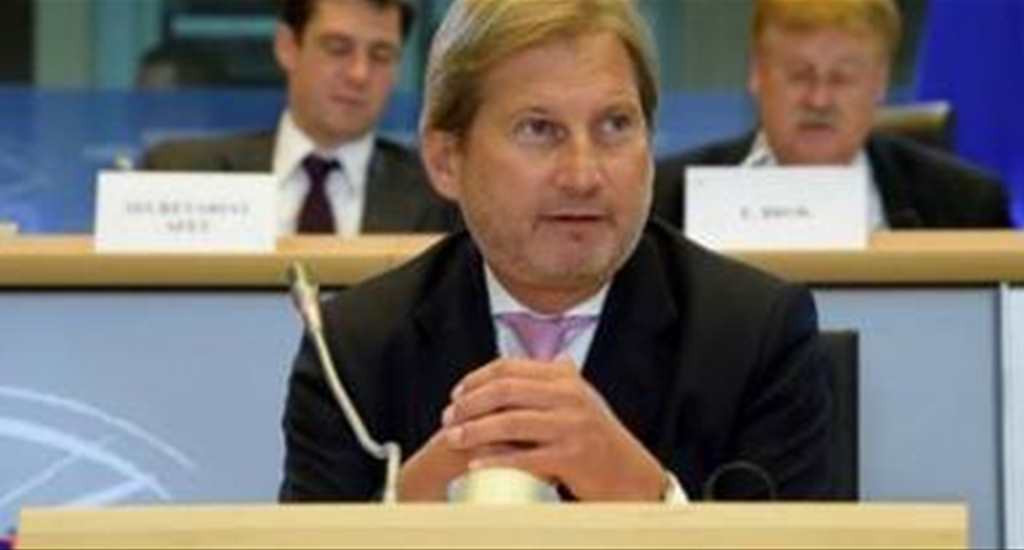 Hahn: Vizelerin Kaldırılmasında Kosova İlerleme Kaydediyor