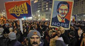 Romanya’da Protestolar İstifa Getirdi