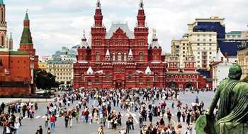 Rus Kilisesi: Lenin’in mezarı Kızıl Meydan’dan kaldırılsın