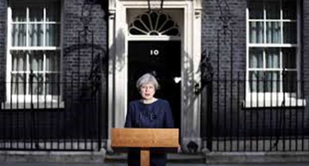 Birleşik Krallıkta Erken Seçim: Theresa  Mayin Amacı Ne?