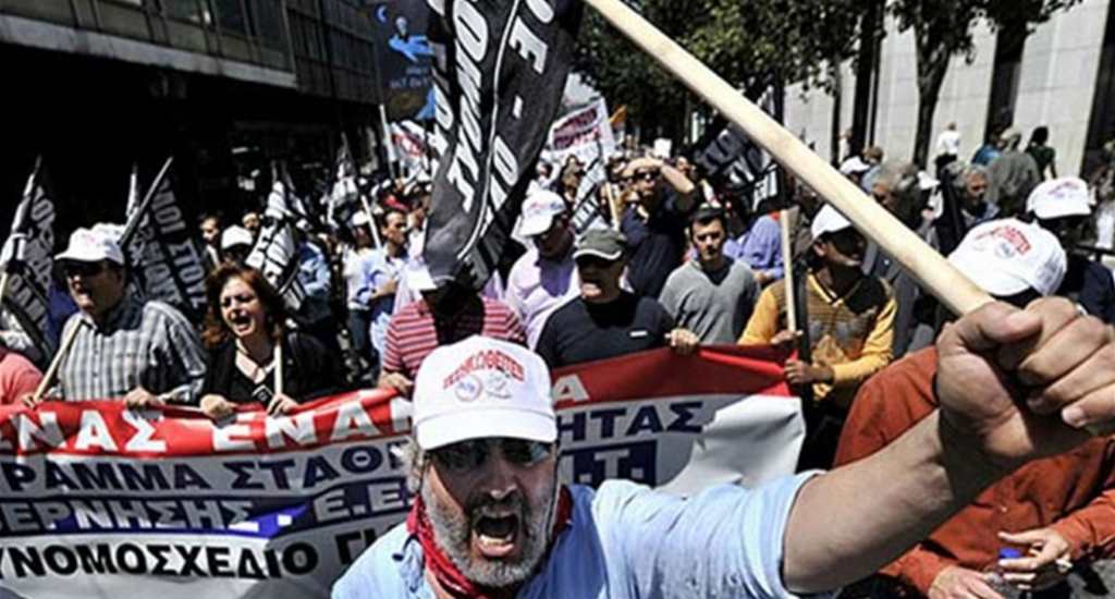 Yunanistanda 1 Mayıs protesto yürüyüşlerine dönüştü