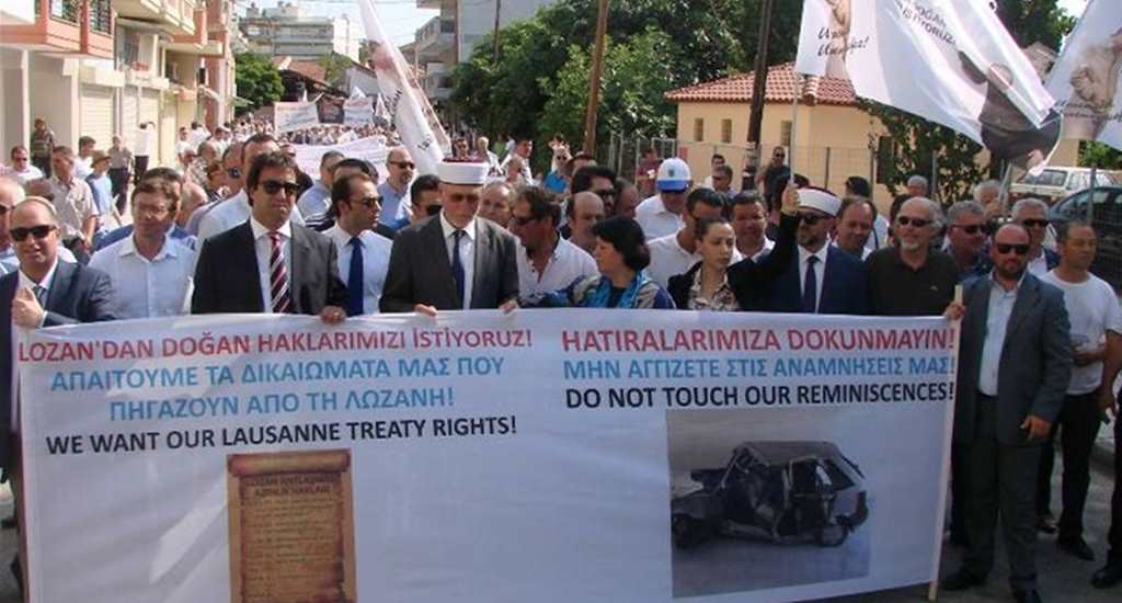 Batı Trakya Türkleri Hakları İçin Yürüdü 