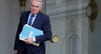 France fears Syria massacre, wants more pressure on Russia: Ayrault