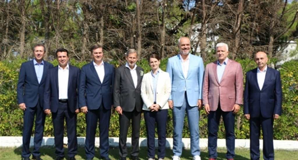 Arnavutluktaki Batı Balkan liderleri toplantısı