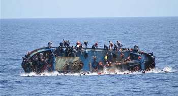 Yunanistan’da sığınmacıları taşıyan bot battı