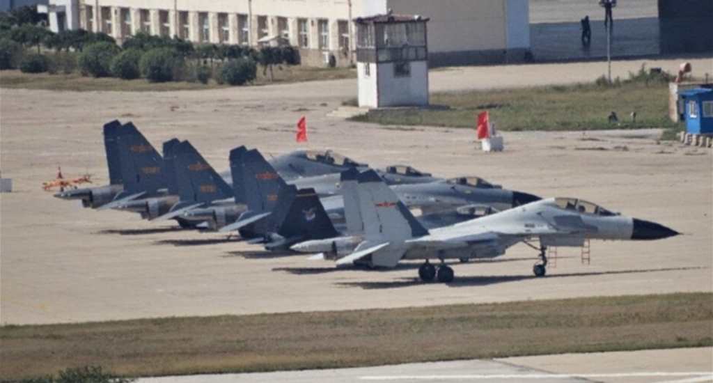 Rusyanın hibe ettiği savaş uçakları Sırbistana ulaştı