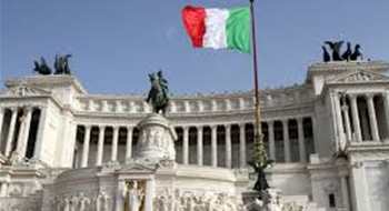 İtalya'ya IMF'den Başbakan ve Demokrasi Sorunsalı
