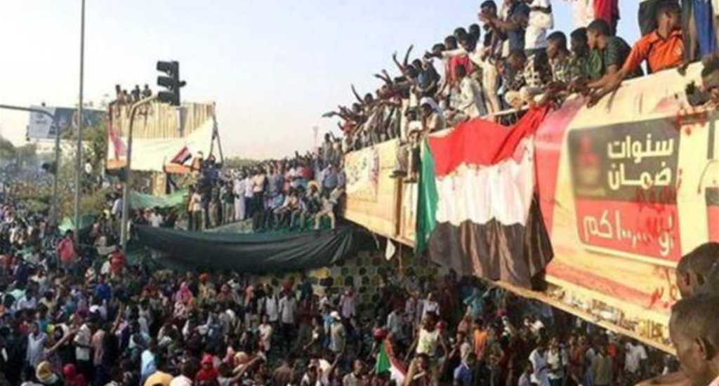 Siyahlar Ülkesi Sudana Doğulu Güçlerin İlgisi