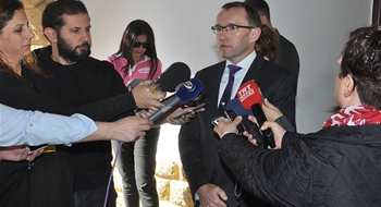 EİDE: Mekik Diplomasisi Sürüyor