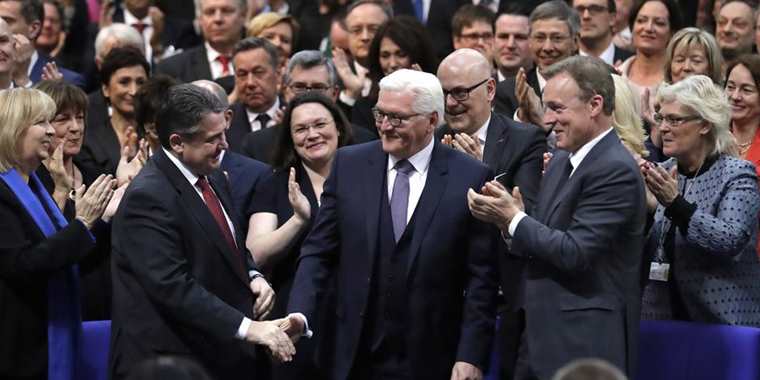 Frank Walter Steinmeier, Almanya Cumhurbaşkanlığına Seçildi