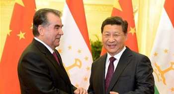 Tacikistan altınları Çin'in kontrolünde