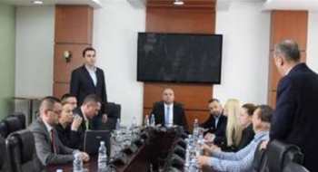 Belgrat Sırpları Bir Araya Getiremedi