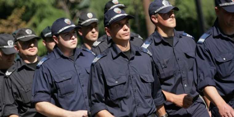Bulgaristan’da binlerce polis protesto gösterisi yaptı