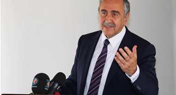 Akıncı’nın Süslü Sözlerine Kimse Aldanmasın