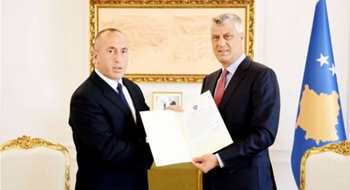 Kosova’da hükümeti kurma görevi Haradinay’a verildi