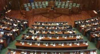 Kosova:Meclis Oturumu Başladı