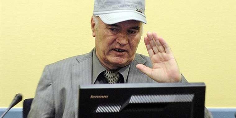 Savcılık Mladic için ‘en ağır cezayı’ istiyor