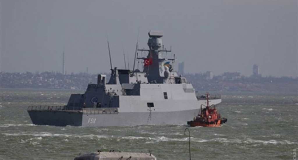 Türk savaş gemileri Bulgaristanda