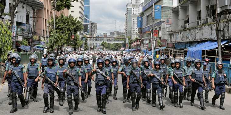 BANGLADEŞ'TE CİHATÇI TERÖR 