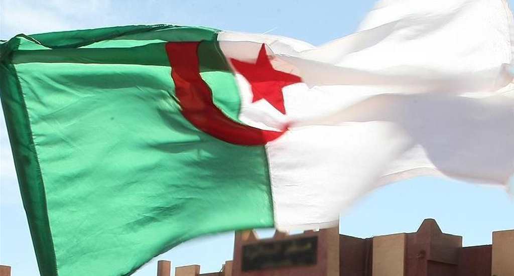 Demokrasi ve Cezayir: Hayal Kırıklığı              