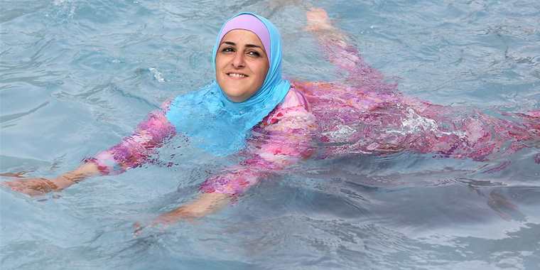 Burkini yasağından ilk cezalar